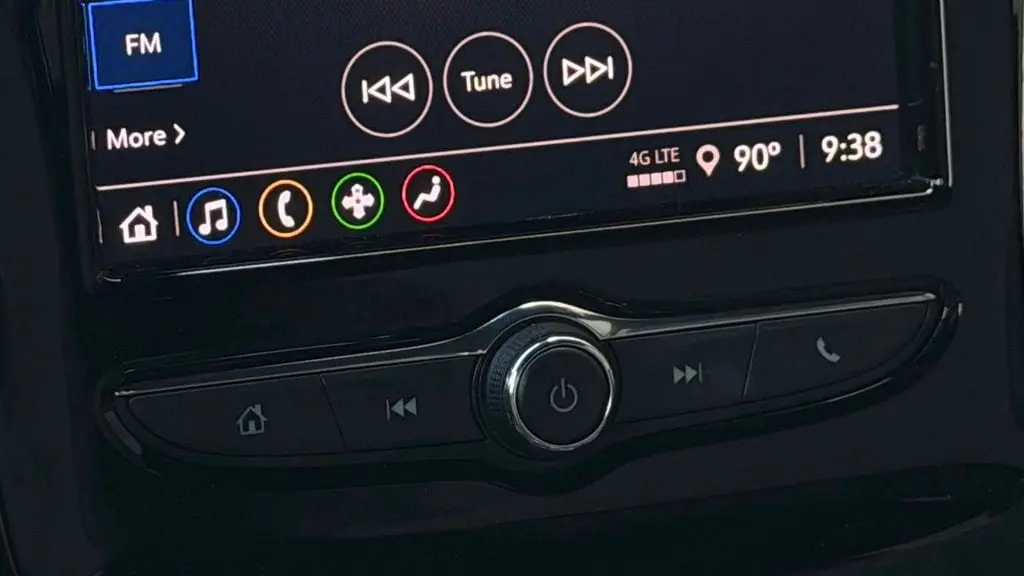 2022 Chevrolet Traverse LT Cloth