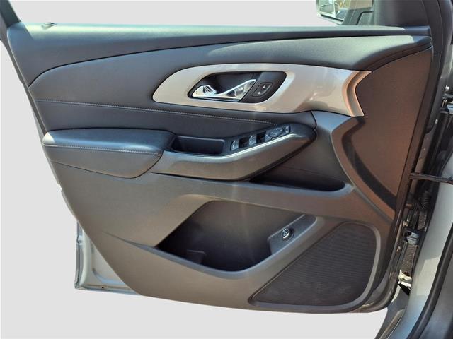 2023 Chevrolet Traverse - $26,600