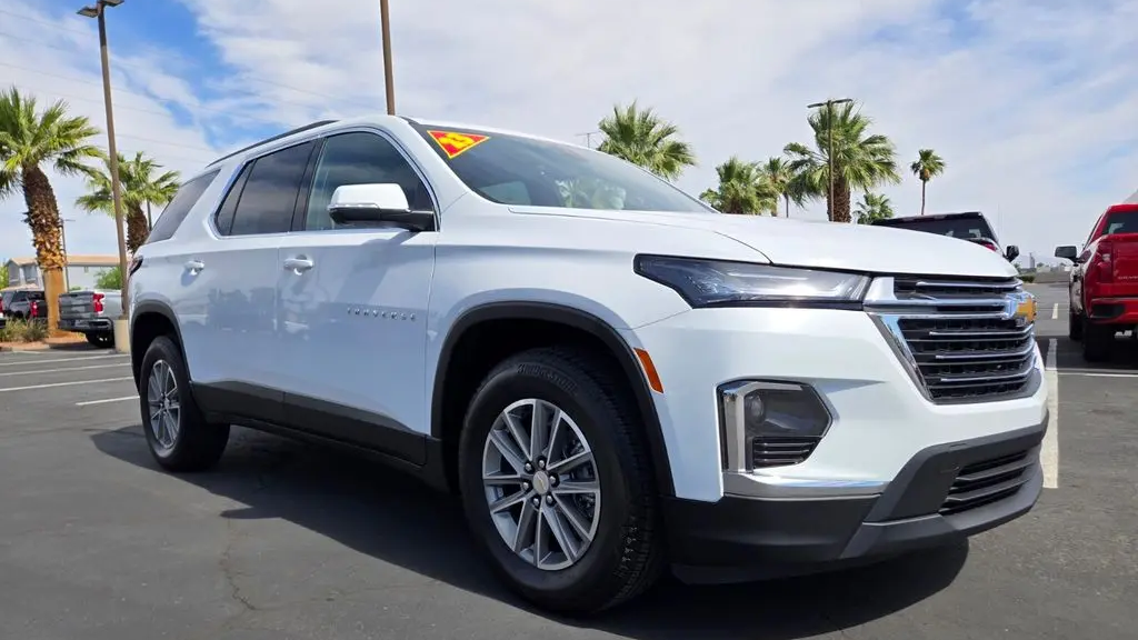 Preowned 2023 Chevrolet Traverse LT Cloth for Sale