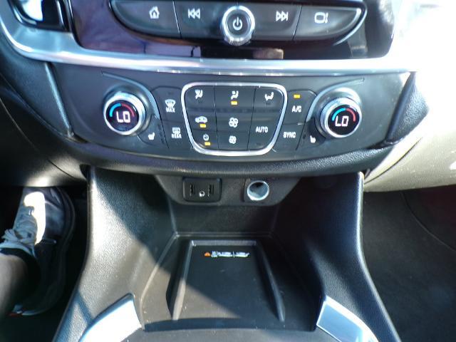 2022 Chevrolet Traverse - $21,998