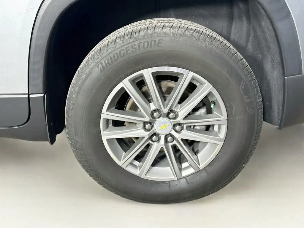 2023 Chevrolet Traverse - $22,909