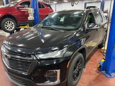 Photo of a 2023 Chevrolet Traverse LT Cloth 4DR SUV for sale