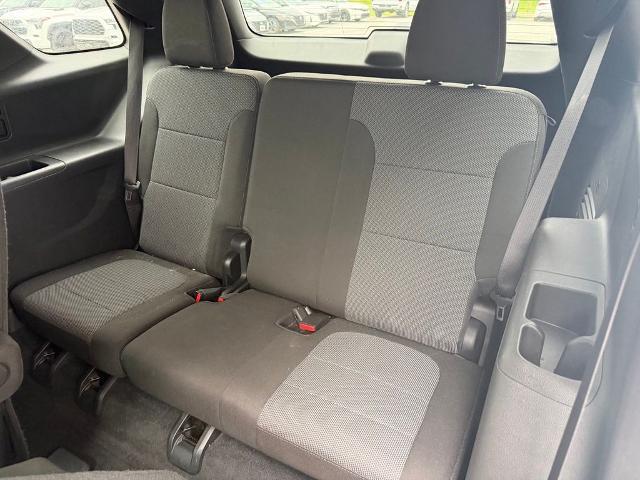 2023 Chevrolet Traverse - $29,800