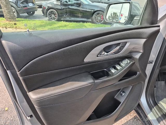 2023 Chevrolet Traverse - $25,000