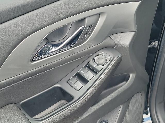 2023 Chevrolet Traverse - $25,750