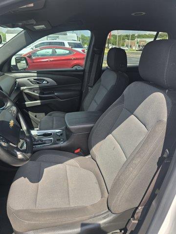 2023 Chevrolet Traverse - $24,990