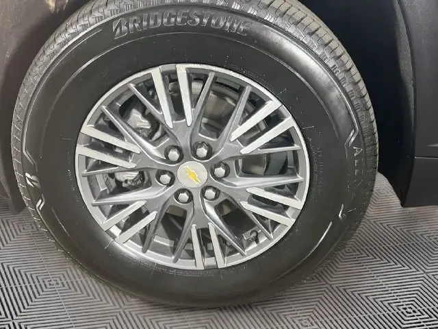 2025 Chevrolet Traverse - $34,800