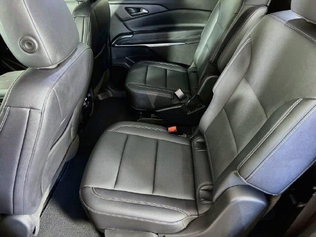2025 Chevrolet Traverse - $32,800