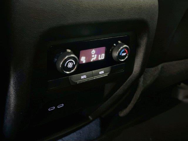 2025 Chevrolet Traverse - $32,800
