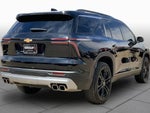 2025 Traverse Thumbnail 13