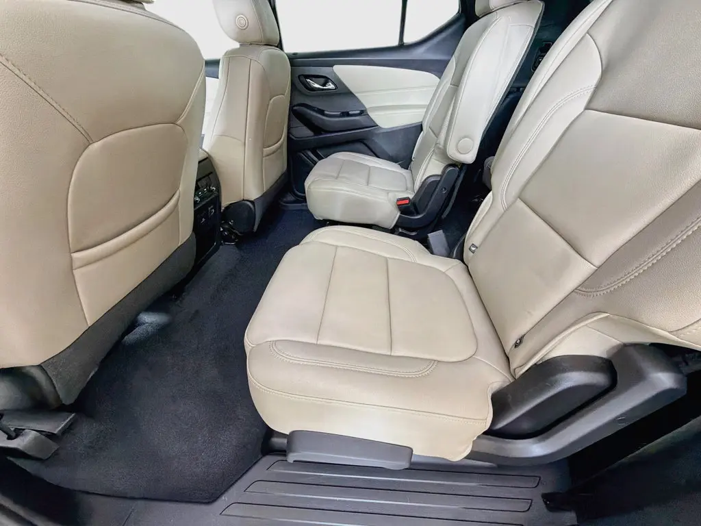 2023 Chevrolet Traverse - $29,199