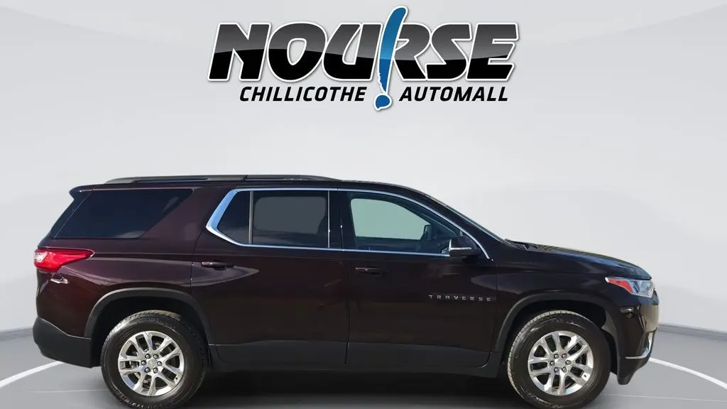 2021 Chevrolet Traverse LT Leather