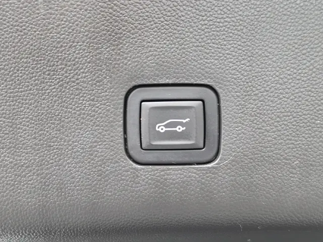 2020 Chevrolet Traverse - $19,617