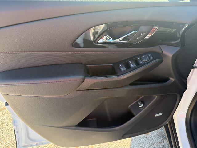 2023 Chevrolet Traverse - $28,345