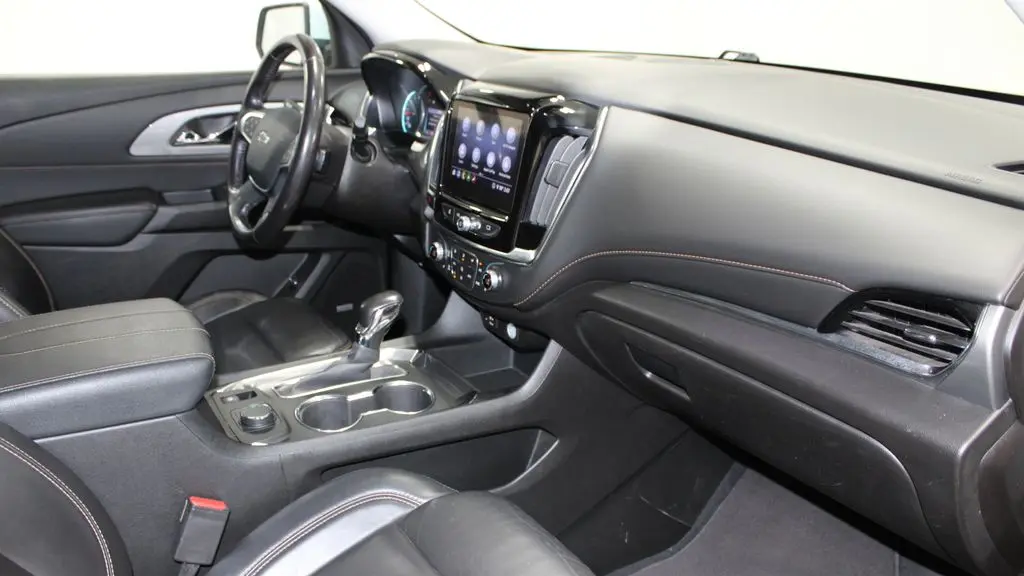 2021 Chevrolet Traverse RS