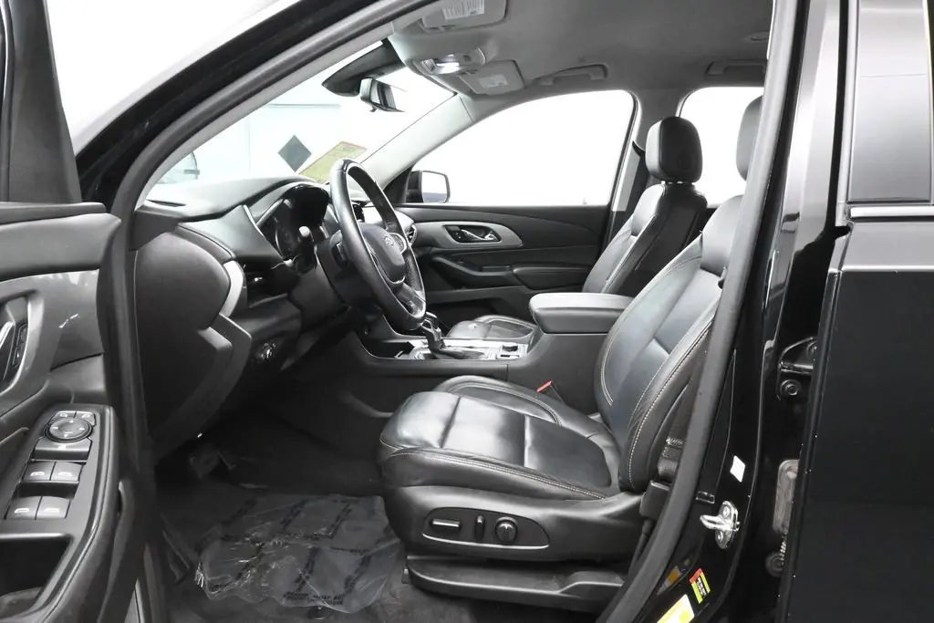2021 Chevrolet Traverse - $15,981