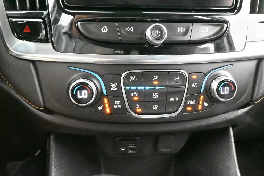 2021 Chevrolet Traverse - $15,981