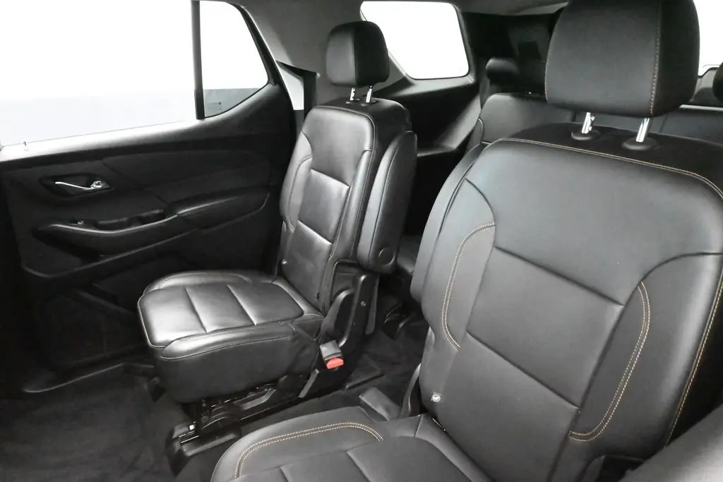 2021 Chevrolet Traverse - $15,981