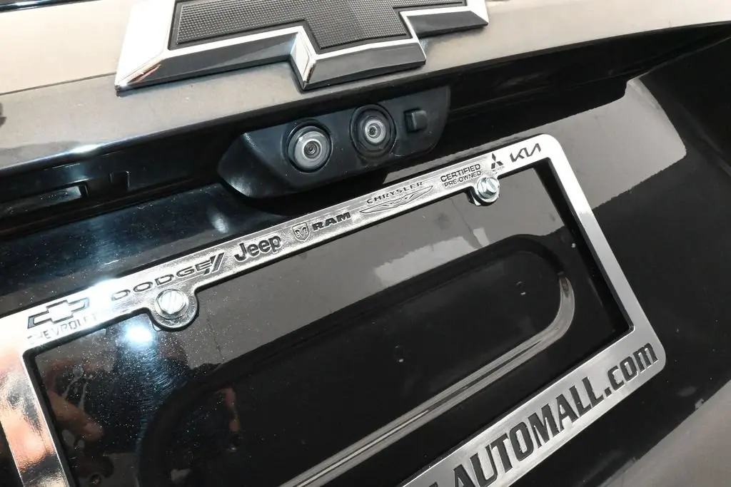 2021 Chevrolet Traverse - $15,981