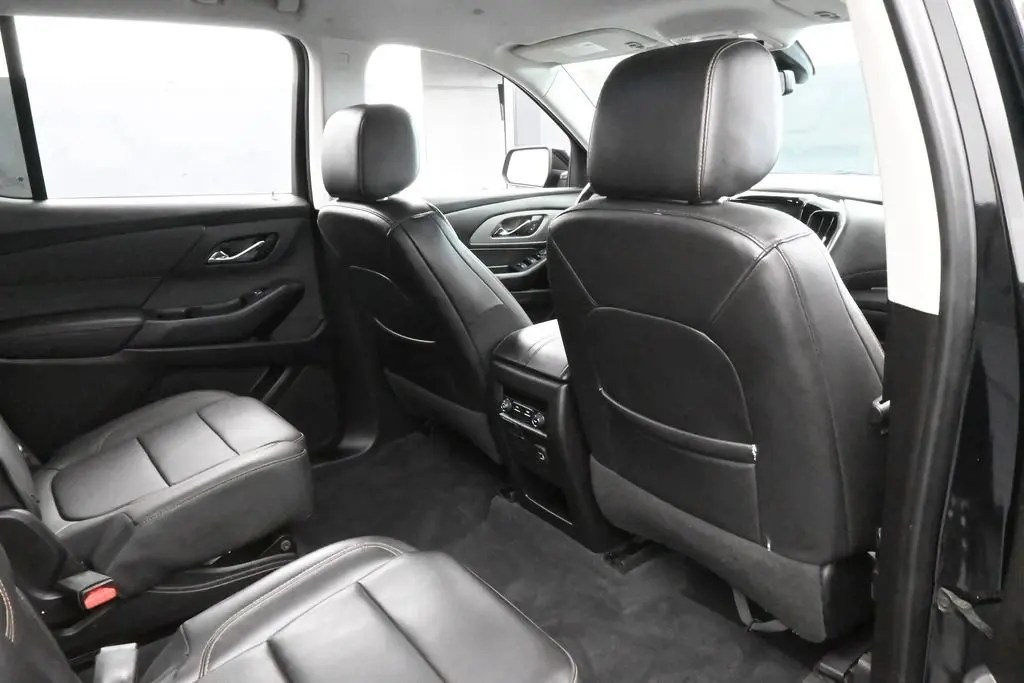 2021 Chevrolet Traverse - $15,981