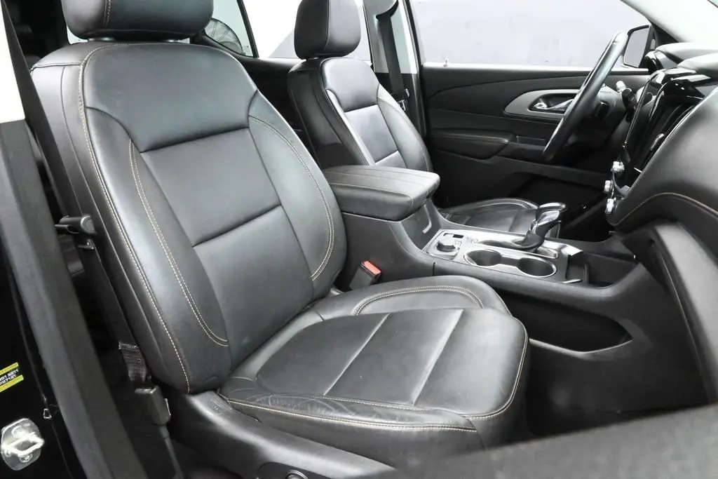 2021 Chevrolet Traverse - $15,981