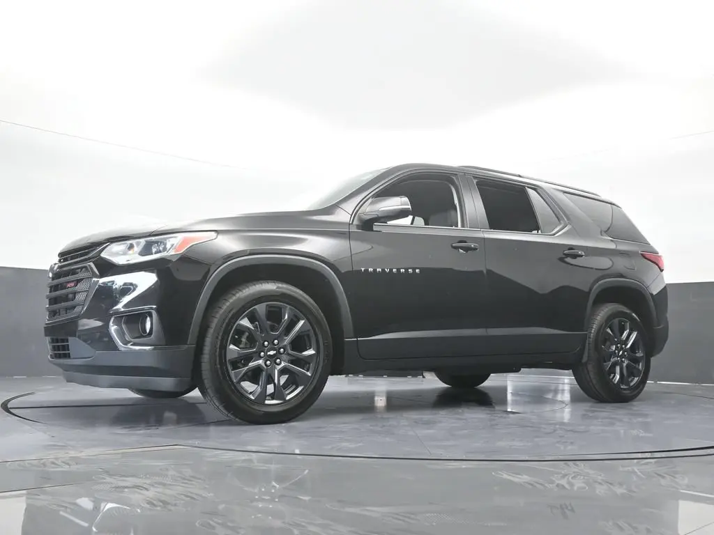 2021 Chevrolet Traverse - $15,981