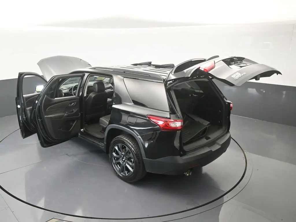 2021 Chevrolet Traverse - $15,981