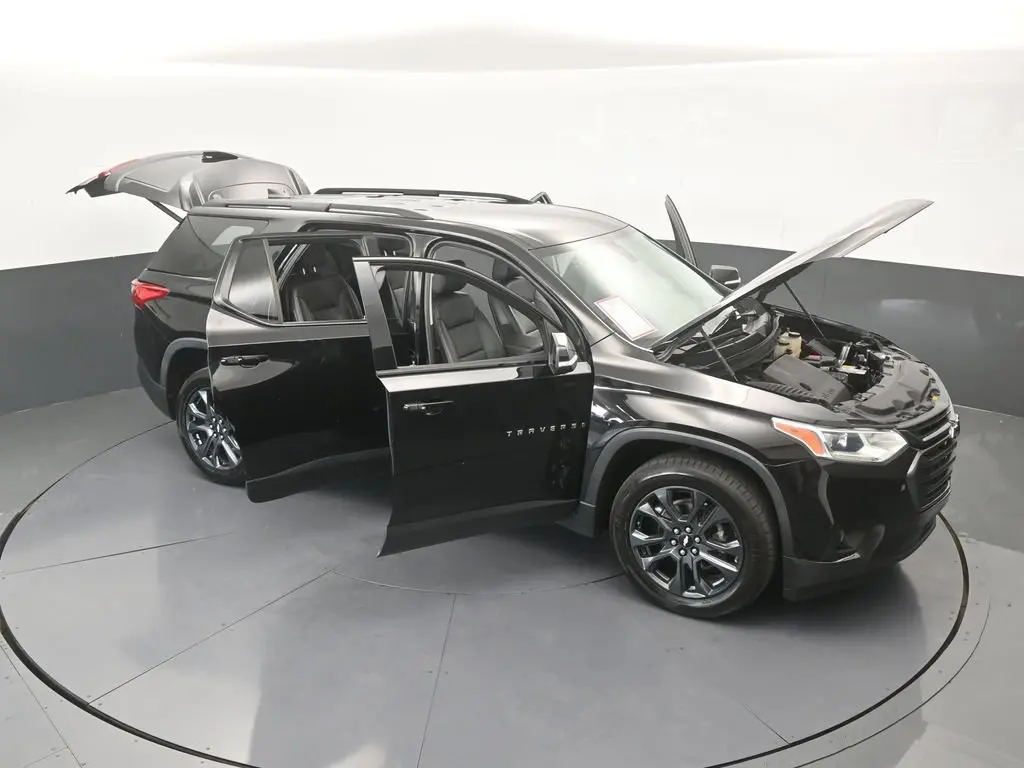 2021 Chevrolet Traverse - $15,981