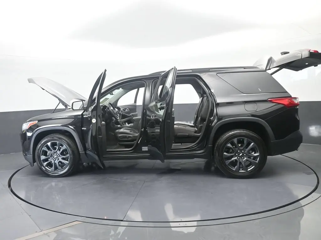2021 Chevrolet Traverse - $15,981