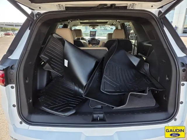 2023 Chevrolet Traverse - $34,991