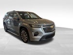 2023 Traverse Thumbnail 4