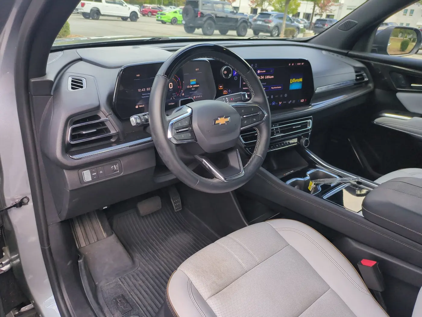 2025 Chevrolet Traverse - $47,995