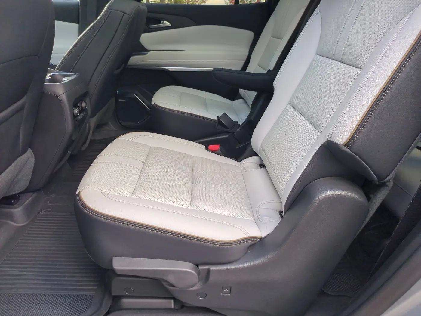 2025 Chevrolet Traverse - $47,995