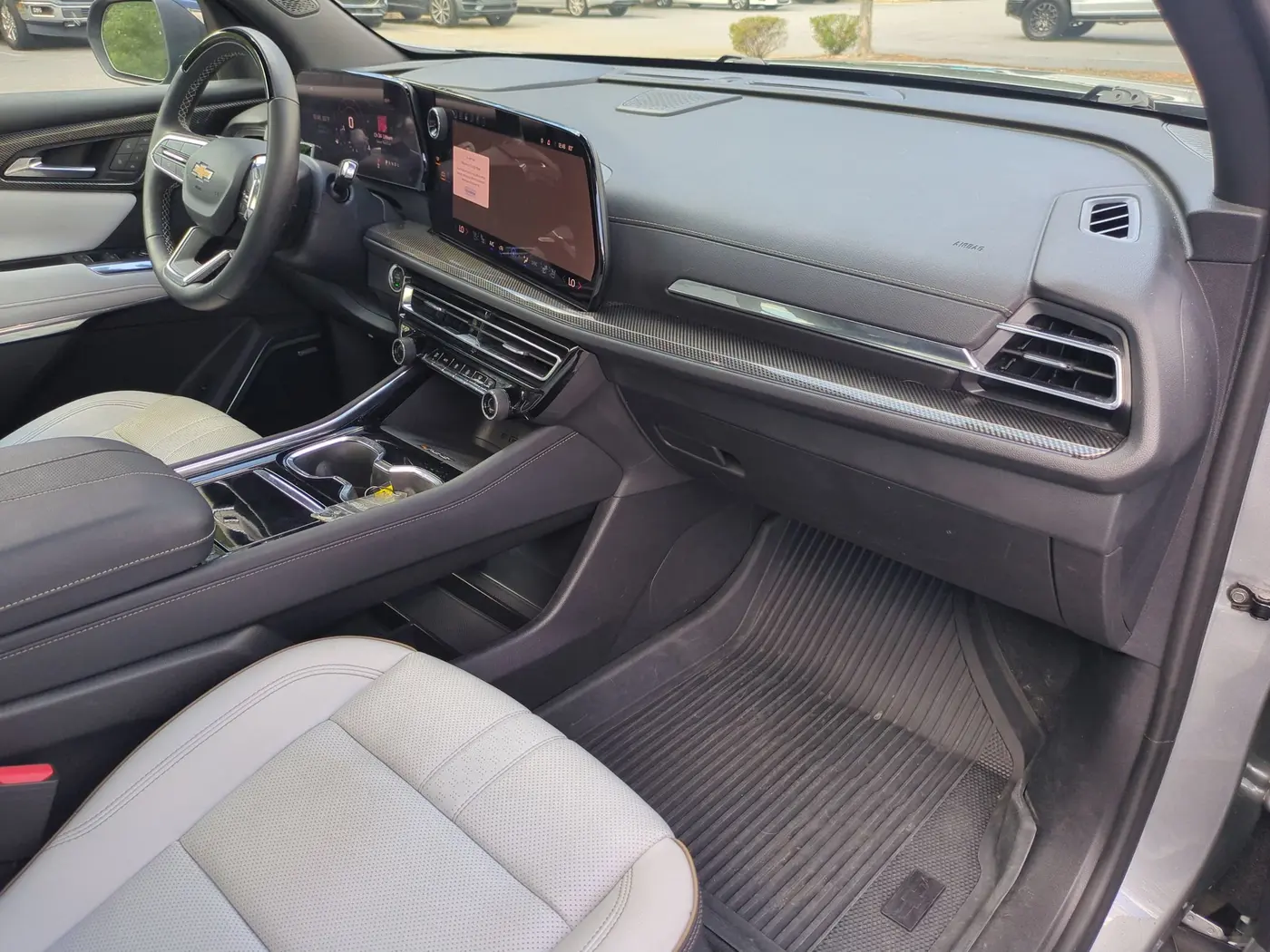 2025 Chevrolet Traverse - $47,995