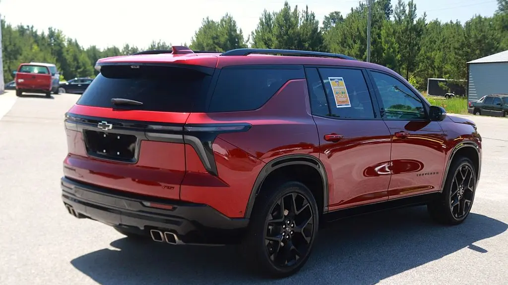 2024 Chevrolet Traverse RS