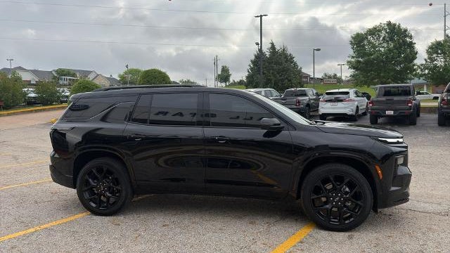 2025 Chevrolet Traverse RS