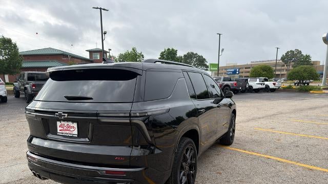 2025 Chevrolet Traverse RS