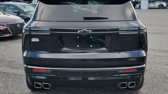 2025 Chevrolet Traverse RS