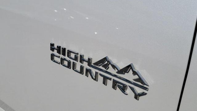 2022 Chevrolet Traverse High Country