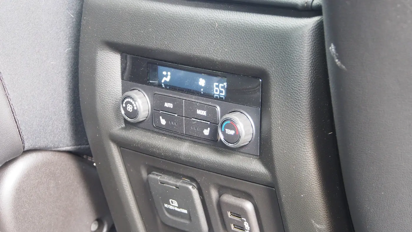 2023 Chevrolet Traverse High Country