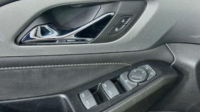 2024 Chevrolet Traverse LT Leather