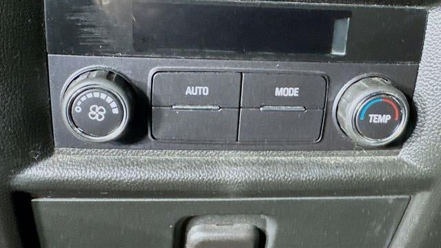 2024 Chevrolet Traverse LT Leather