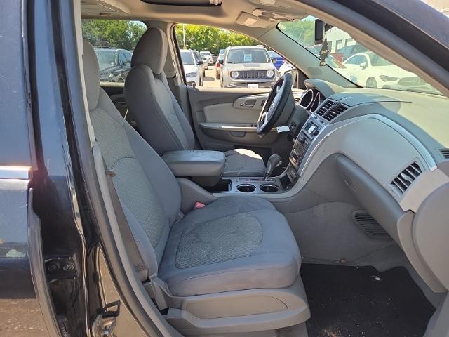 2009 Chevrolet Traverse - $4,589