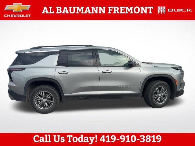 2026 Chevrolet Traverse LT — photo 1 of 12