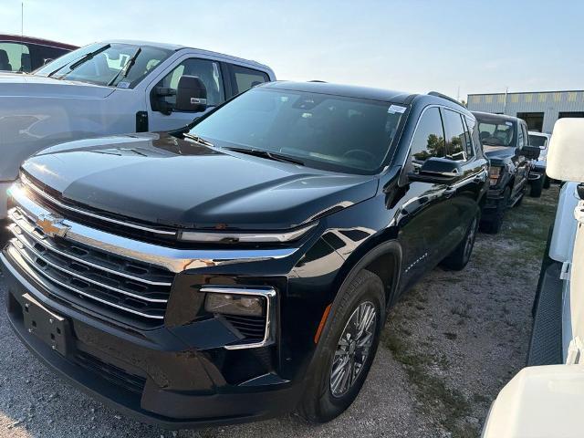 2024 Chevrolet Traverse LT — photo 1 of 24