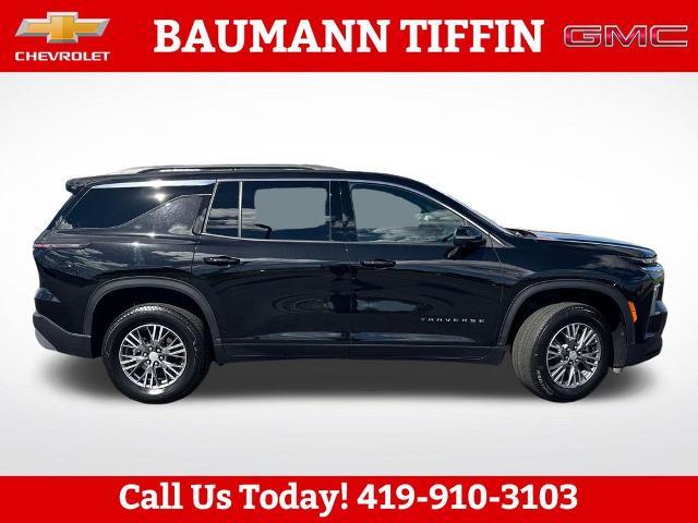 2026 Chevrolet Traverse LT — photo 1 of 12