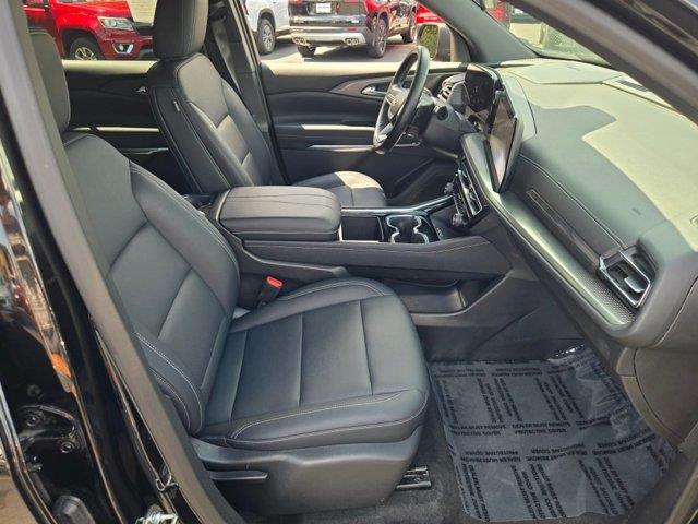 2026 Chevrolet Traverse - $42,499