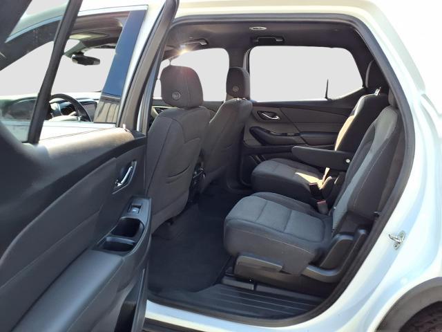 2023 Chevrolet Traverse - $27,400