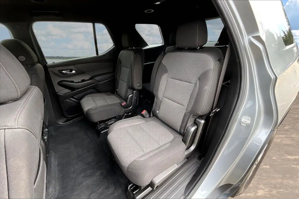 2023 Chevrolet Traverse - $28,295
