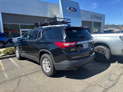 Photo of a 2018 Chevrolet Traverse 4X4 LT Cloth 4DR SUV W/1LT for sale